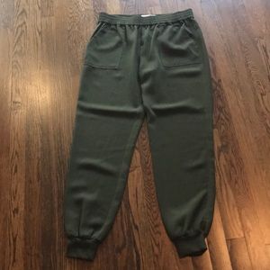 Jolie crepe jogger pants